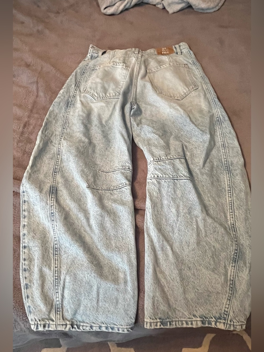 We The Free Light Blue Barrel Jeans size 27 - Picture 2 of 3